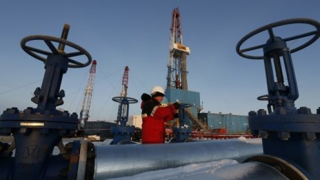 Цените на петрола отново се понижават