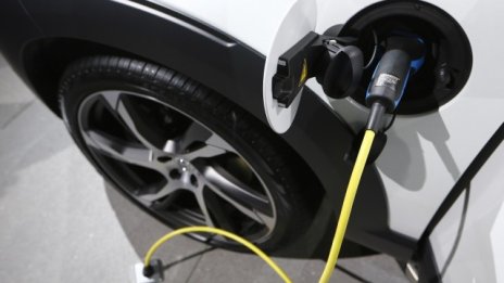 Норвегия се отказа от забраната на бензиновите и дизелови коли