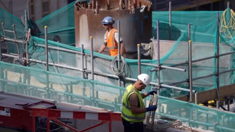 Бежанците и ниските лихви предизвикват строителен бум в Германия