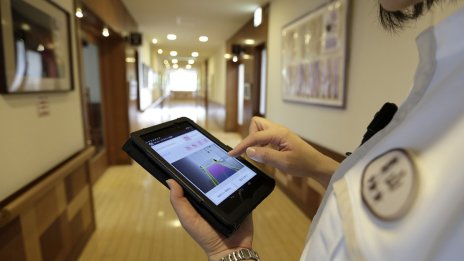 Омбудсманът настоява за безплатни извинителни е-бележки за учениците