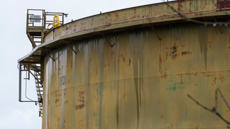 Петролът поевтинява заради очакванията за по-висок добив от ОПЕК+*