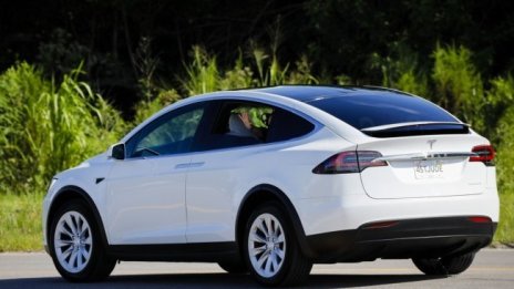 Tesla замразява плановете си да продава електромобили в Индия