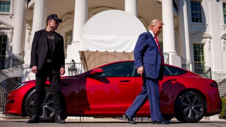 Тръмп: Без субсидии Мъск ще трябва да закрие Tesla и да се върне обратно в Южна Африка
