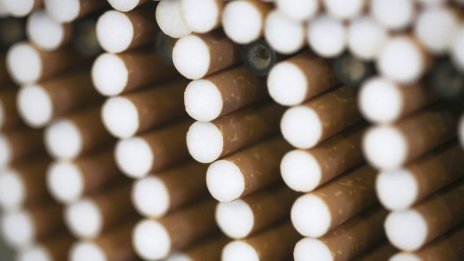 Промишленото производство спада за 19-и пореден месец