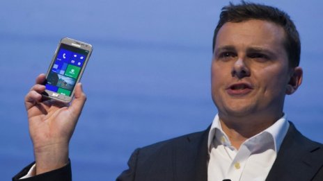 Изненада! Samsung представя първия смартфон с Windows 8