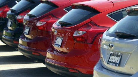 Ford протегна ръка към приза за най-продаван автомобил в света