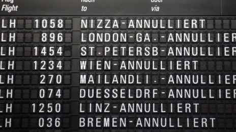 Стачка на стюардесите отмени 110 полета на Lufthansa