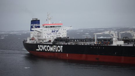 САЩ засега не удължават дерогациите за руския петрол в открито море