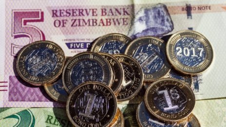 Как Зимбабве се опитва да излезе от международната изолация?