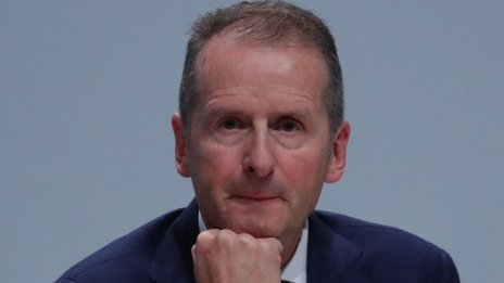 Бъдещето на Херберт Дийс като шеф на Volkswagen е под въпрос