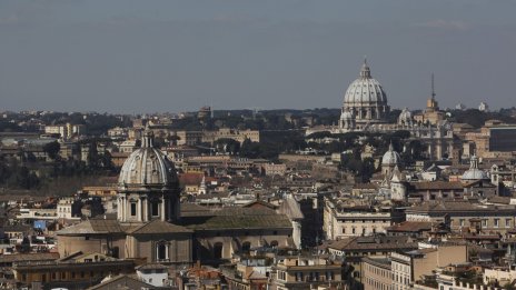 Италия налага по-високи данъци на собственици, които отдават краткосрочно няколко апартамента