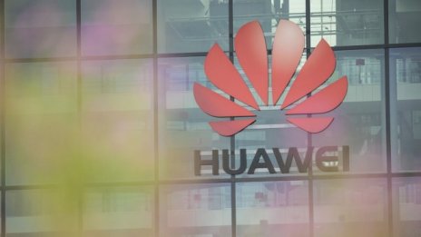 Великобритания обяви, че до 2027 г. ще се раздели с Huawei