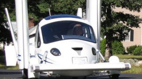 Първият летящ автомобил вече е над улиците на САЩ