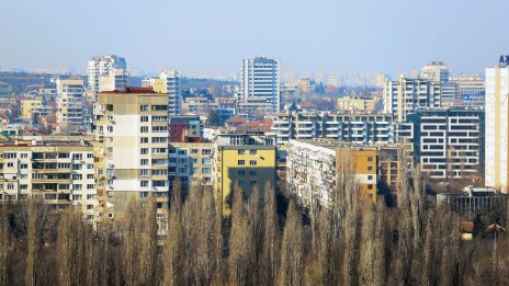 По-малко, но по-големи жилища са въведени в експлоатация у нас през първото тримесечие