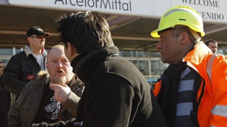 Работници окупираха завода на ArcelorMittal в Североизточна Франция