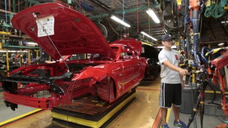 Производителността на труда в САЩ се сви неочаквано през април-юни