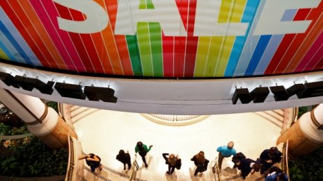 Строителството на нови молове пред точка на замръзване