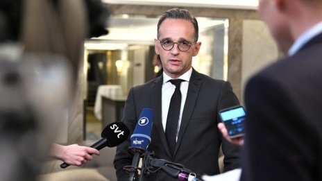 Маас: Германия и други страни имат водеща роля в решаването на бежанския проблем