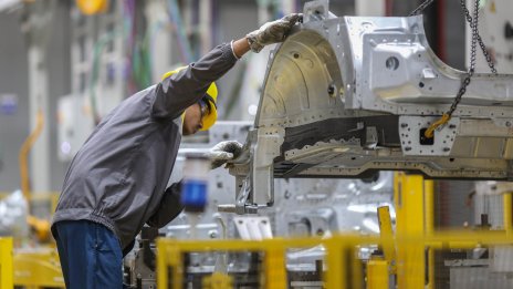 Необходими са мерки за интегриране на чужденци в България