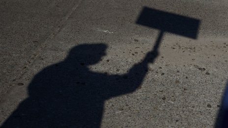 Западът трябва да даде битка на Русия и Китай на полето на хибридната война