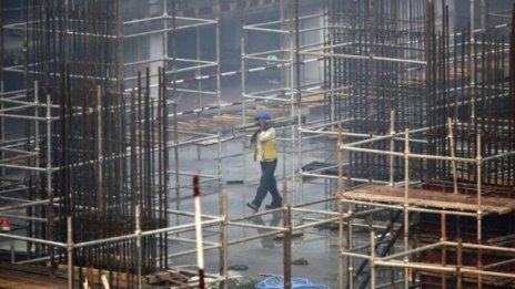 Областите Варна, Бургас и Пловдив остават лидери по ново жилищно строителство