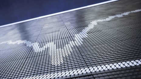 Novo Nordisk компенсира спада при луксозните компании и тласна нагоре европейските борси