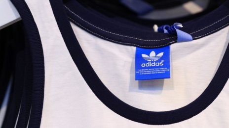 Adidas търси над 1 млрд. евро подкрепа от Германия