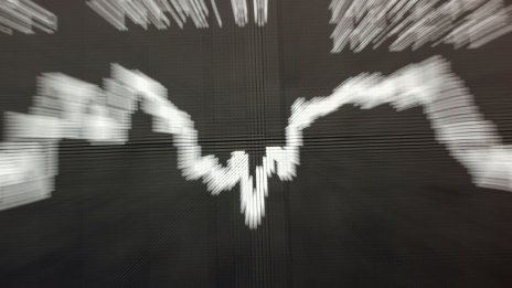 Русия атакува с дронове ключова инфраструктура в западните части на Украйна