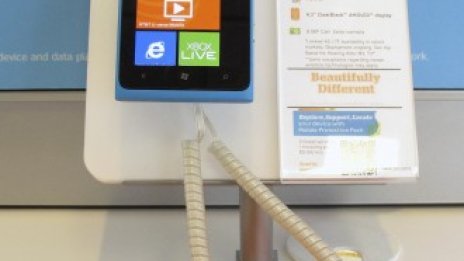 Moody's понижи рейтинга на Nokia