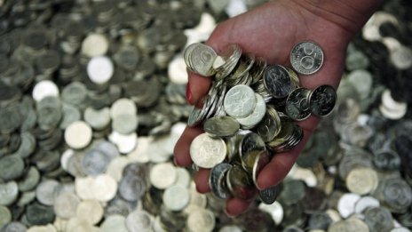 Нови 375 млн. лв. спестиха домакинствата през октомври