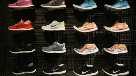 Ще погуби ли възходът на Nike по-малките търговци на спортни стоки?