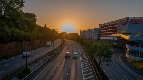 Може ли Великобритания да забрани конвенционалните автомобили през 2030 г.?