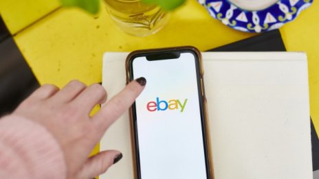 Военни артефакти - първите продукти, продадени и купени през eBay у нас