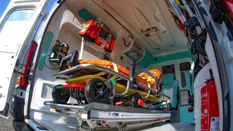 Депутатите одобриха създаването на мобилна медицинска помощ