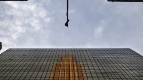 Емирът на Дубай иска да придобие някои от най-луксозните хотели в Европа