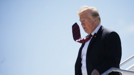 Тръмп обмисля изтегляне на САЩ от НАТО?