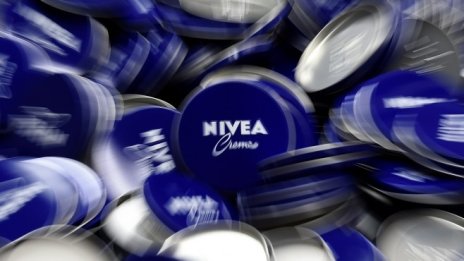 Силното представяне в Азия подкрепи продажбите на производителя на Nivea