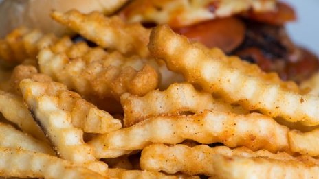 Потребителски организации искат по-добра защита от акриламида в храните