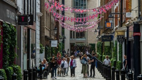 Риши Сунак се опасява, че новият пакет за домакинствата ще ускори инфлацията