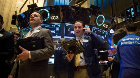 Wall Street започва на червено в очакване на нови сигнали от Фед*