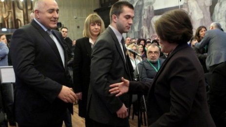 Борисов обеща великденски добавки за пенсионерите*