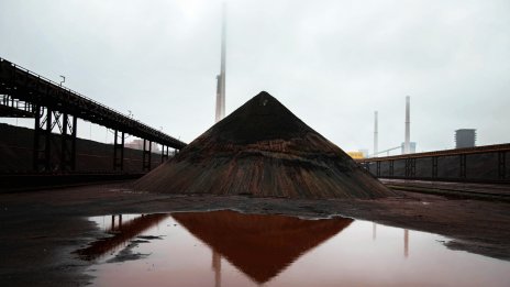 Автопроизводителите купуват „зелена стомана“, която далеч не е въглеродно неутрална