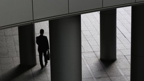 Промените в закона сложиха бариера срещу кражбите на фирми, смята адвокат