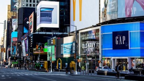 Коронакризата срина приходите на Gap с 43%