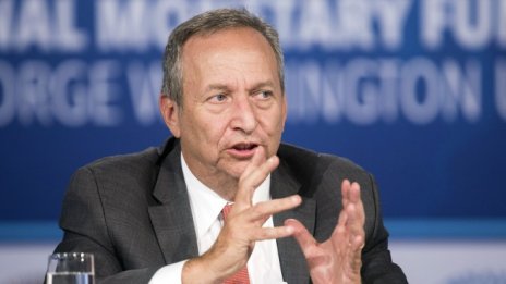 Лари Съмърс: Американската политика поема в безразсъдна, националистическа посока