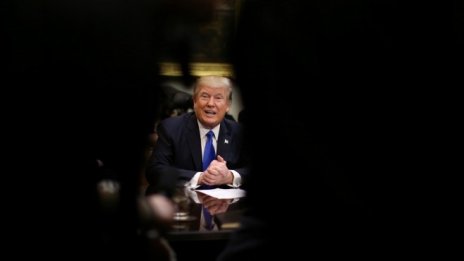 Твърдият републикански електорат подкрепя действията на Тръмп