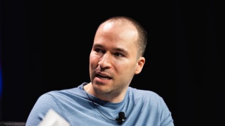 Двама от съоснователите на OpenAI напускат компанията