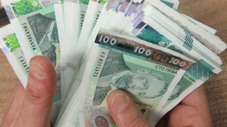 Министерството на финансите очаква свиване на дефицита до 0,6% през ноември