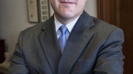 Фед: Инфлацията не може да реши дълговия проблем на САЩ