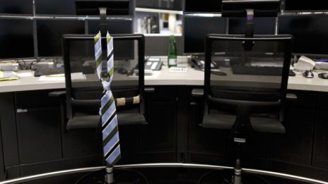 КФН предупреди за 52 дружества без лиценз за инвестиционна дейност